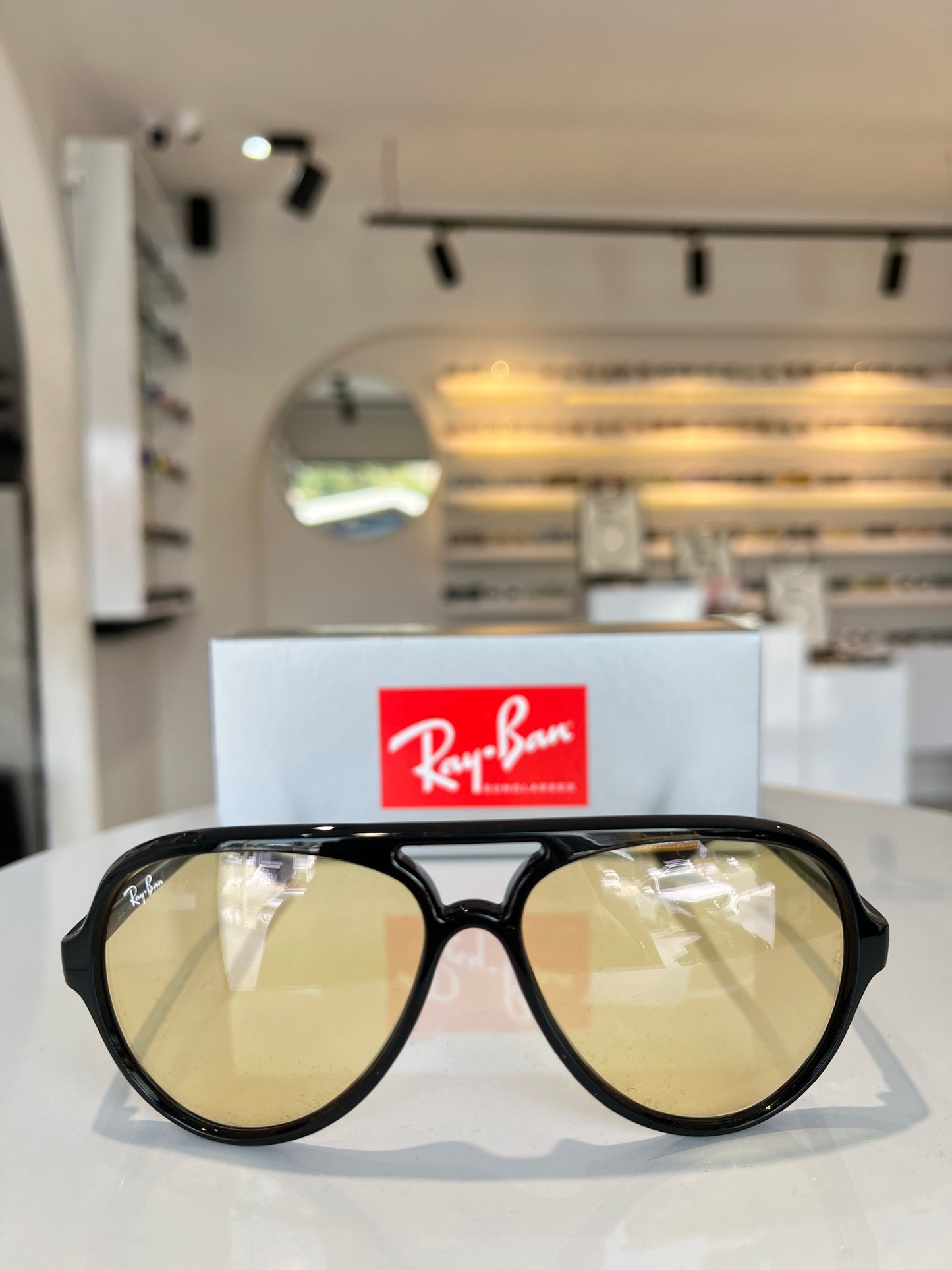 RB 4125 AMARILLO