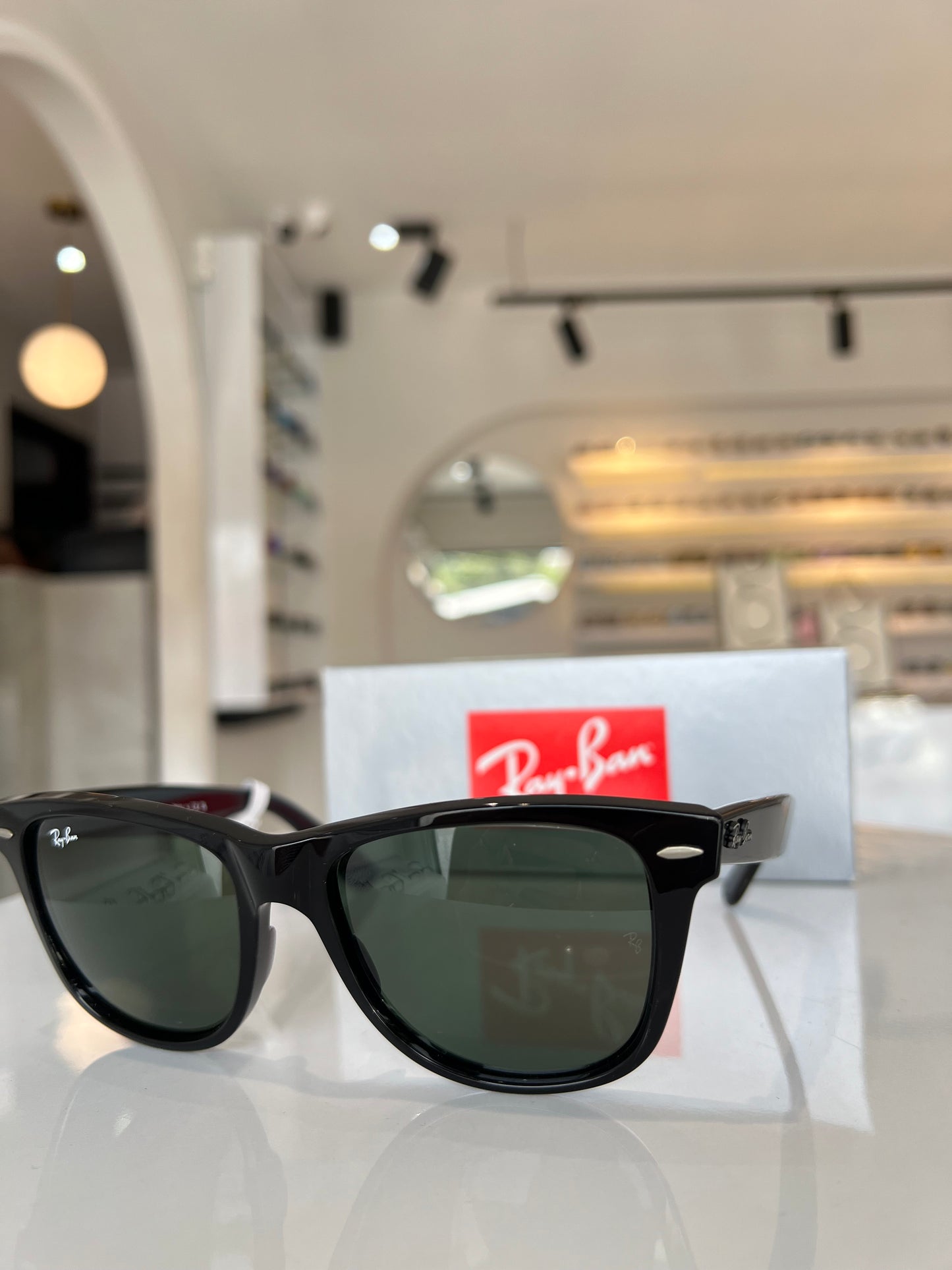 RB WAYFARER